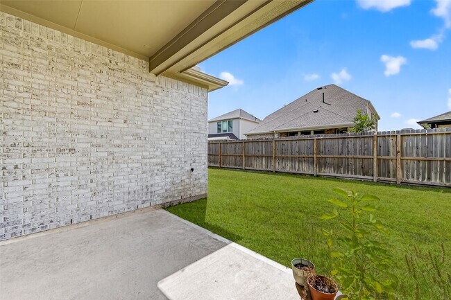 Building Photo - 151 Nightshade St