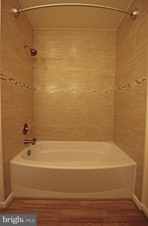 Building Photo - 6608 Jupiter Hills Cir