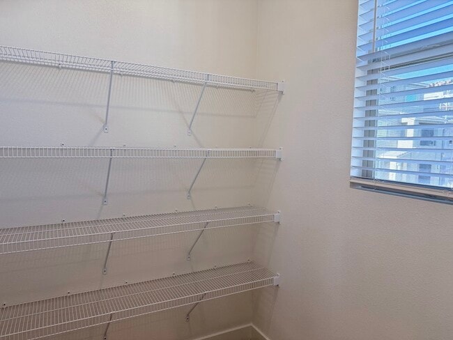 Building Photo - 11737 Stone Curlew Ave