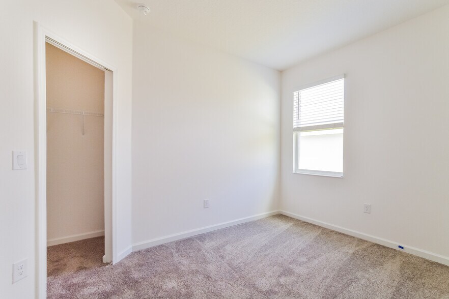 Building Photo - 33513 Sky Blossom Cir