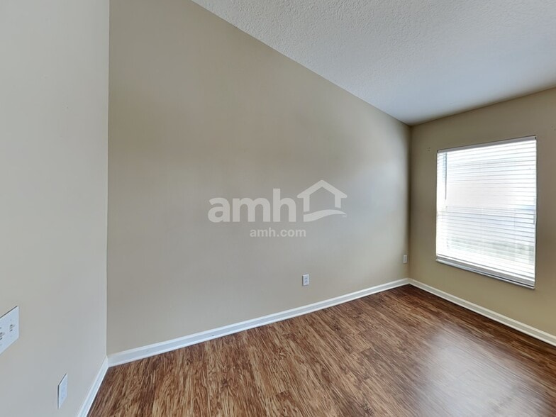 Building Photo - 13136 Early Run Ln