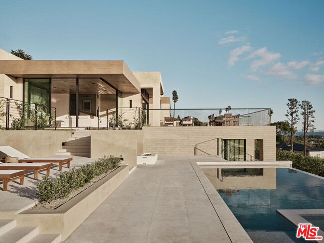 Building Photo - 30010 Andromeda Ln