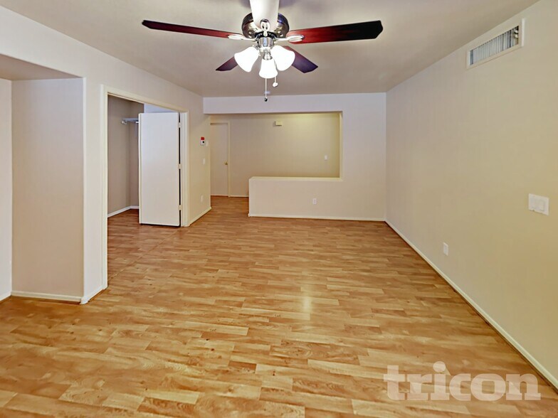 Building Photo - 15030 W Eureka Trail