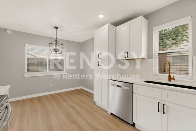Building Photo - Move In Ready Richardson Gem ****Rent Concession - 2nd Month Free****