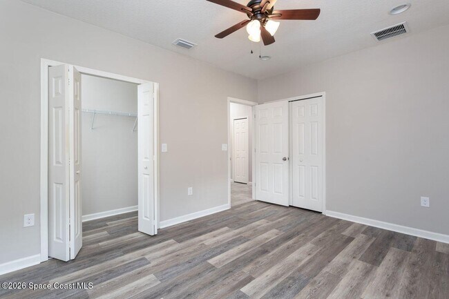 Building Photo - 4105 Harvest Cir