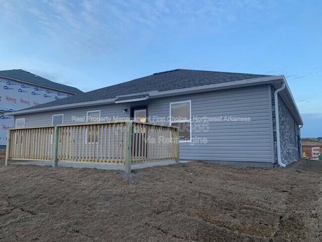 Building Photo - 4205 SW Lenox Ave