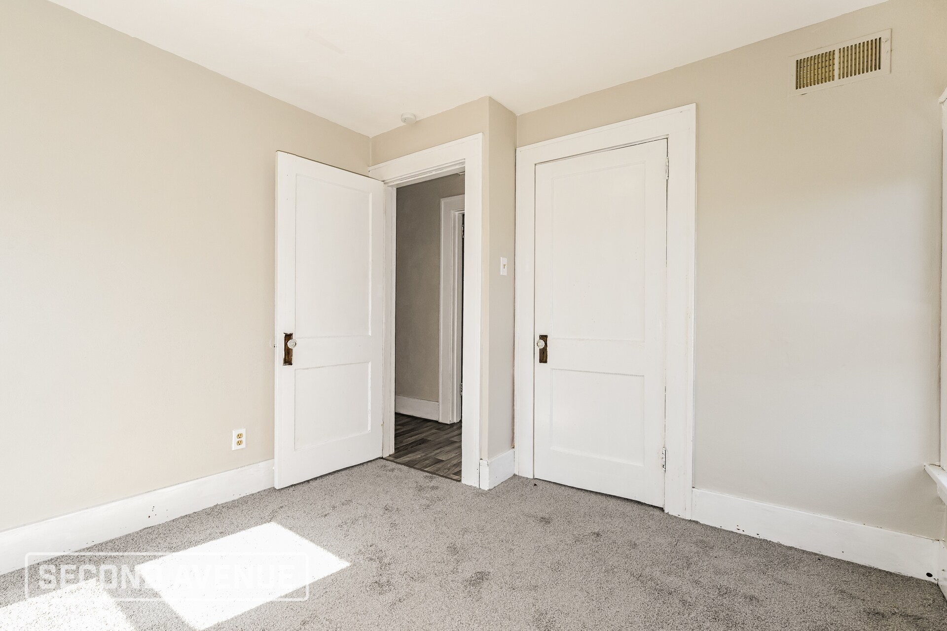 Building Photo - 1506 Freemont St