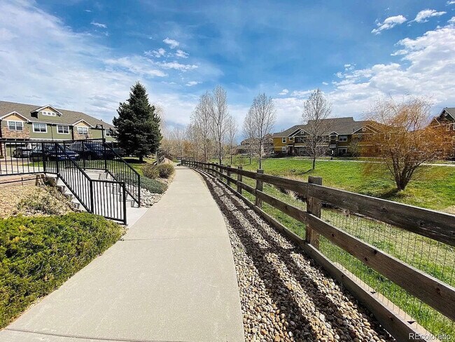 Building Photo - 7130 Simms St