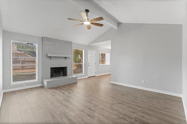 Building Photo - 4907 Tealgate Dr