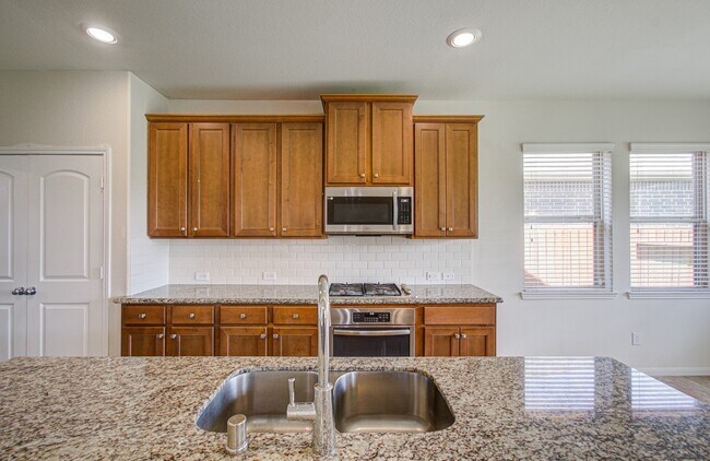 Building Photo - 26831 Marble Lakes Dr