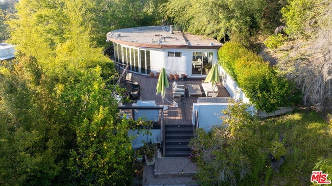 Building Photo - 2644 Eden Pl