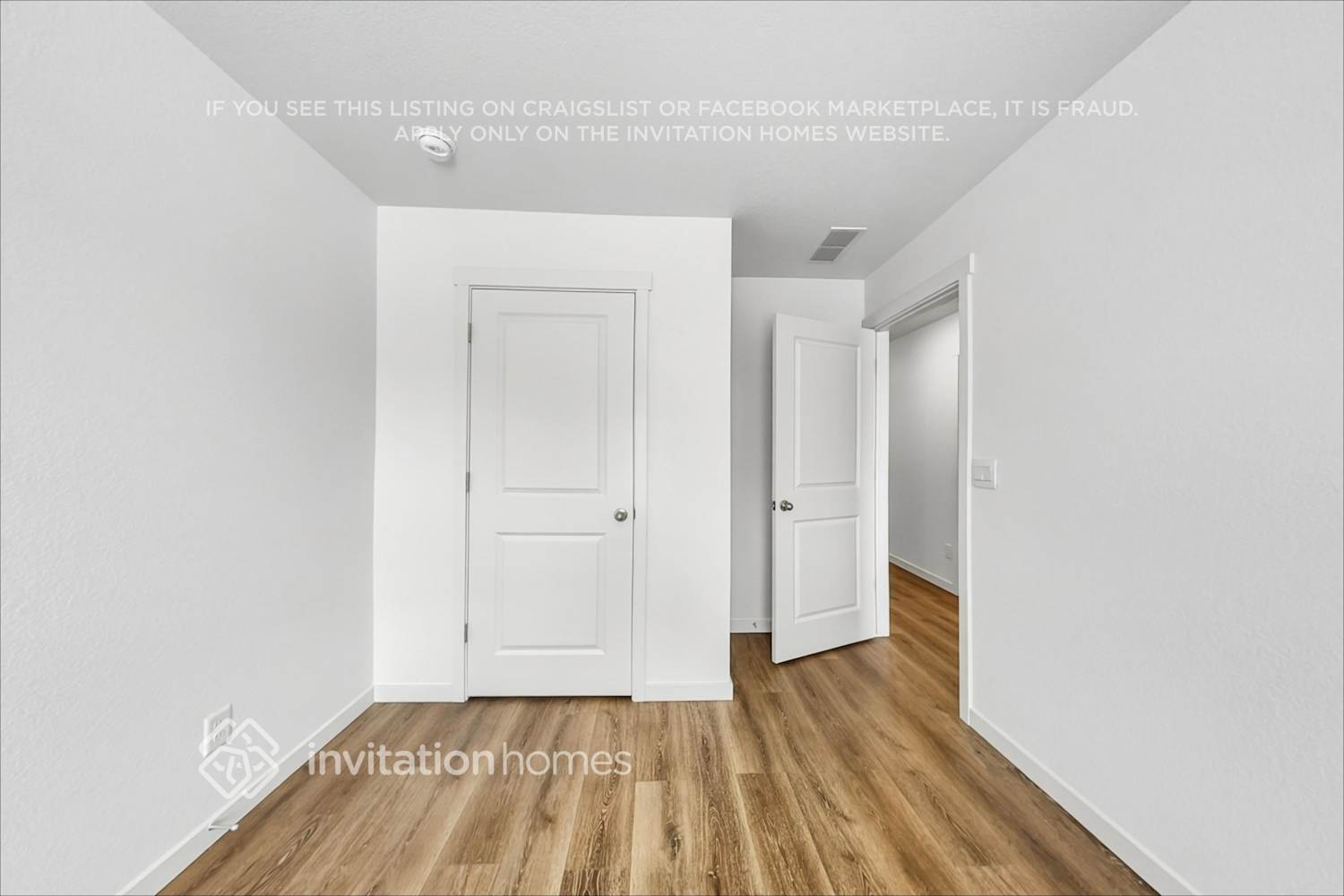 Building Photo - 27470 E Maple Ave