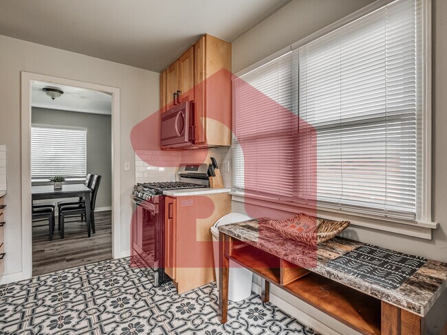 Building Photo - 2926 NW 72nd St