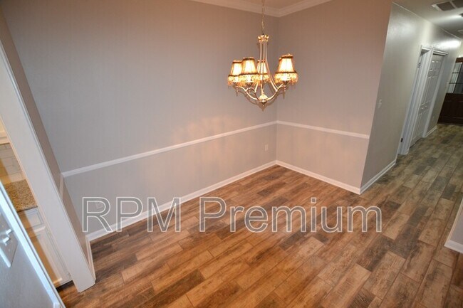 Building Photo - 5157 Cumberland Cove Dr