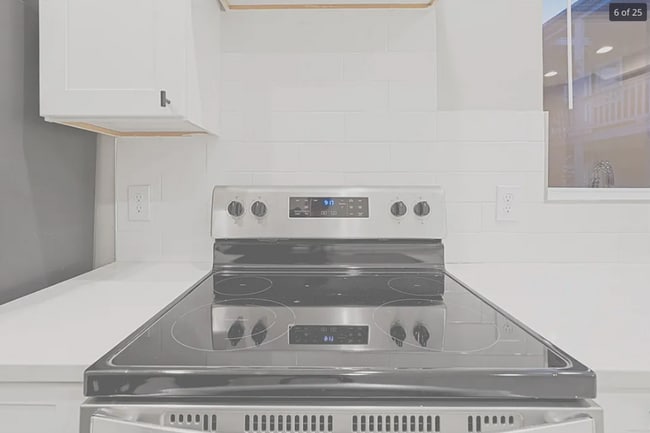 Building Photo - Sleek & Spacious 3-Bedroom Haven – Dorchester, MA