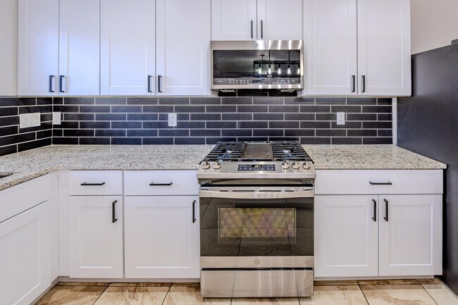 Building Photo - 9605 Weems Ave SW