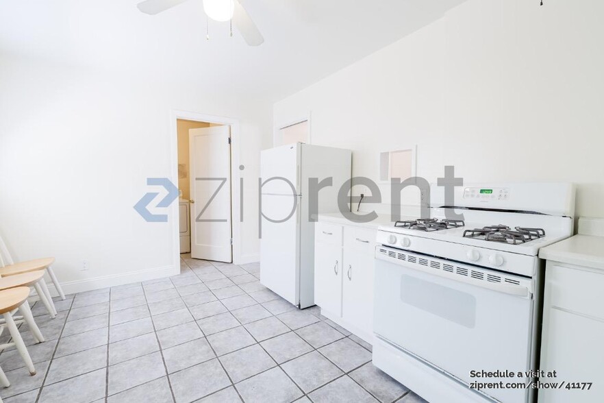 Building Photo - 2729 57th St