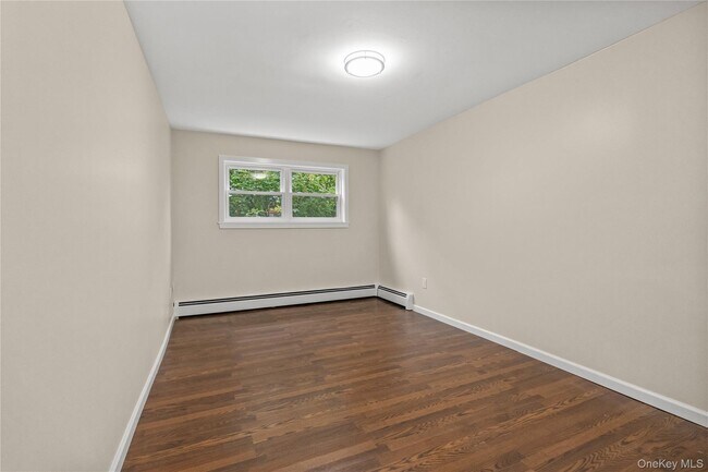 Building Photo - 401 Olmstead Ave