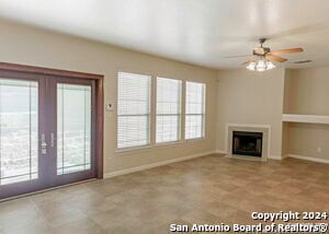 Building Photo - 915 Classen Pass