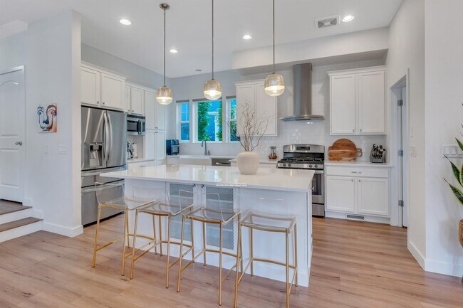 Building Photo - 10517 S Kestrel Rise Rd