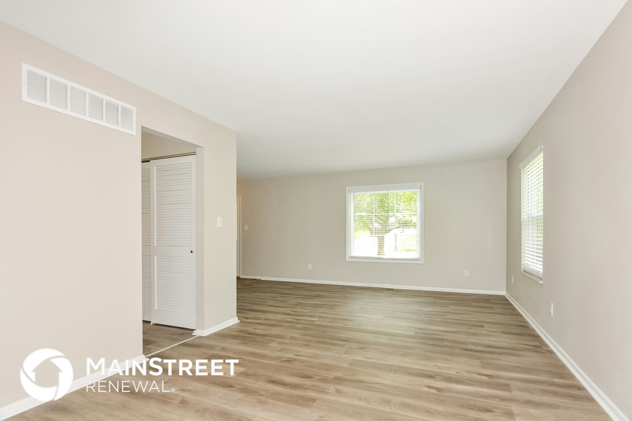 Building Photo - 12720 Coachlight Square Dr
