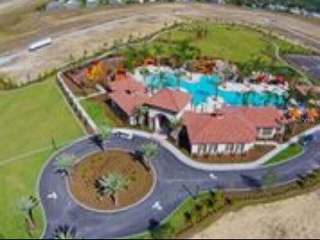 Building Photo - 7604 Oakmoss Loop