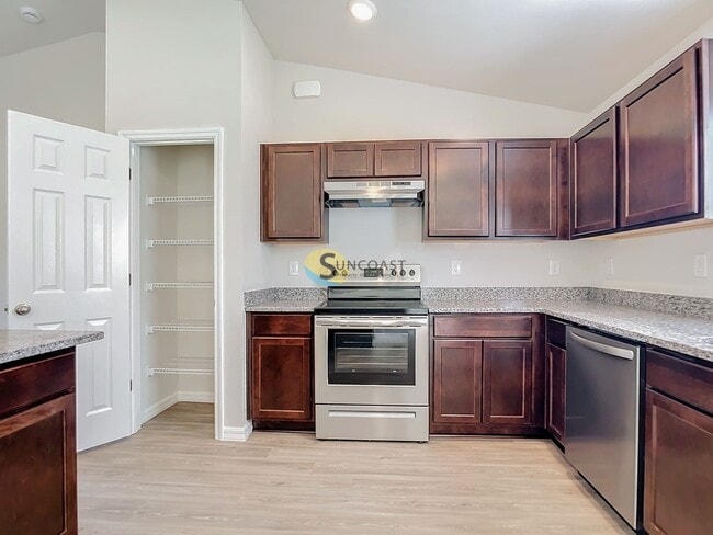 Building Photo - 15108 SW 37th Terrace