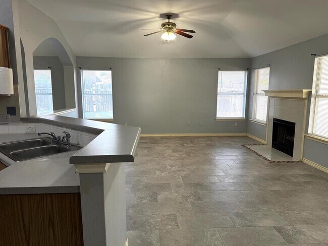 Building Photo - 13800 Randalstone Dr