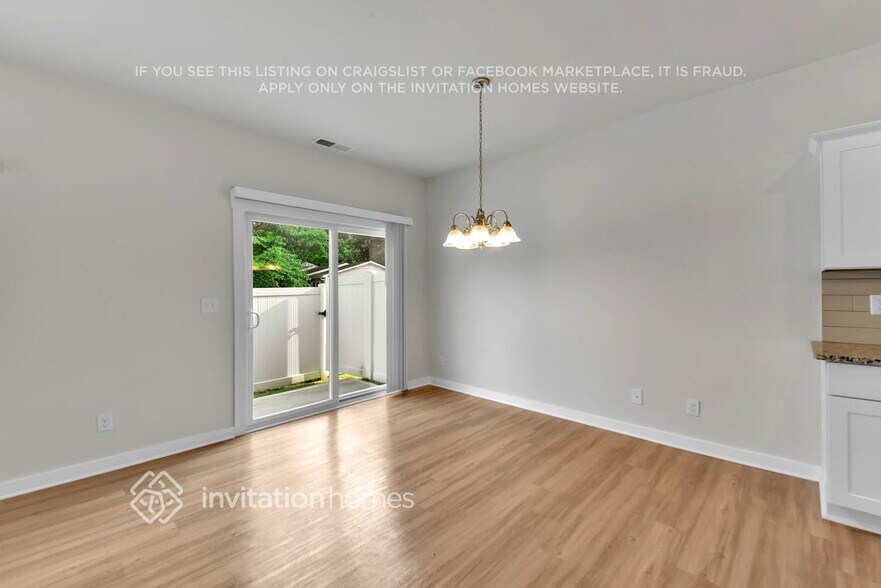 Building Photo - 3007 Ayana Dr