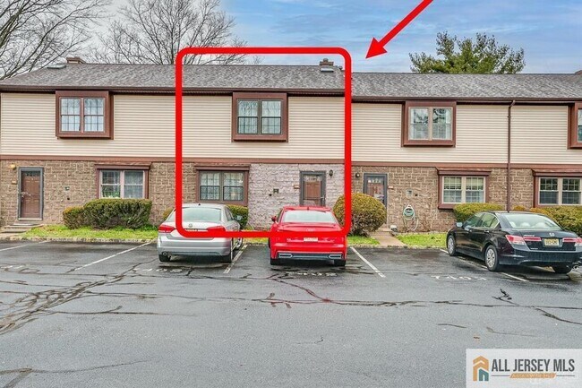 Primary Photo - 7402 Hana Rd