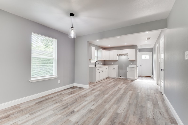 Building Photo - 9214 Metz Ave