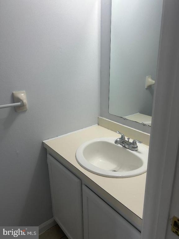 Building Photo - 432 Aldeberan Dr