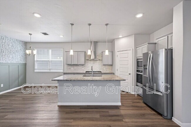 Building Photo - 4018 Fallow Xing