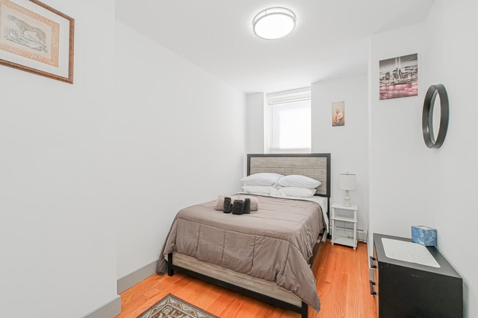 Building Photo - 479 Putnam Ave