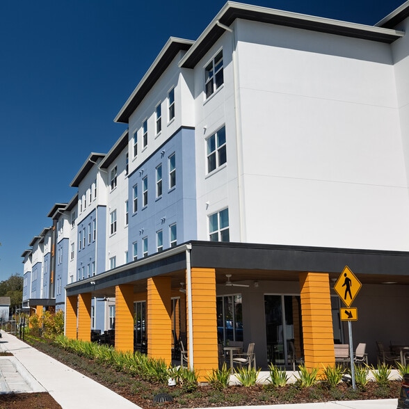 Building Photo - Zion Village