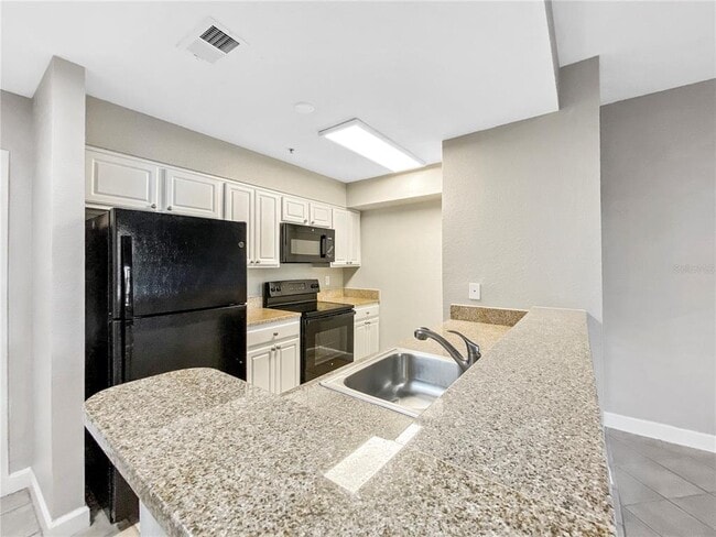 Building Photo - 7503 Atlantis Way