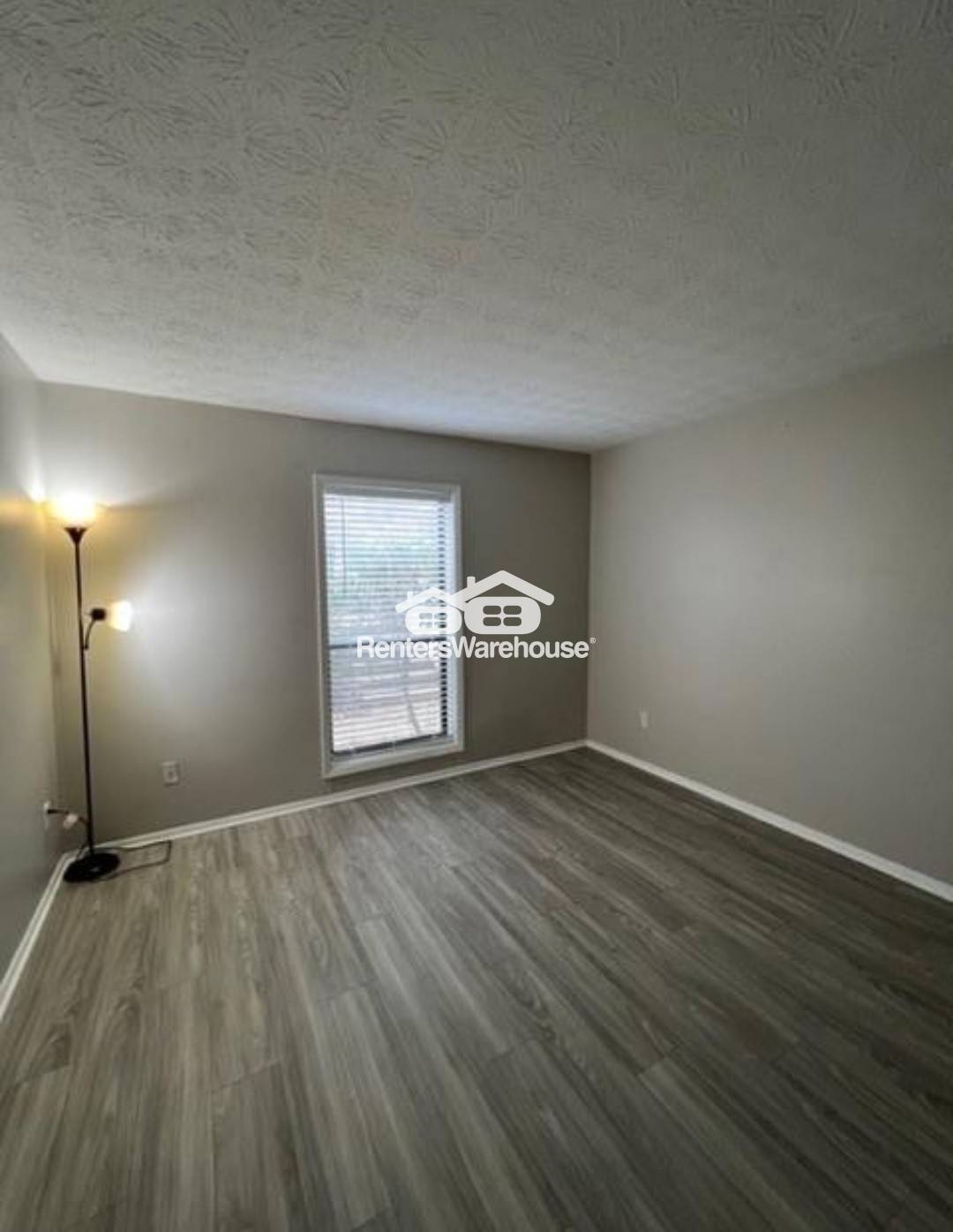 Building Photo - 401 Wynnes Ridge Cir SE