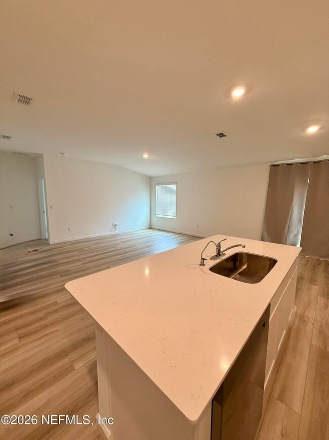 Building Photo - 10855 Drogba Dr