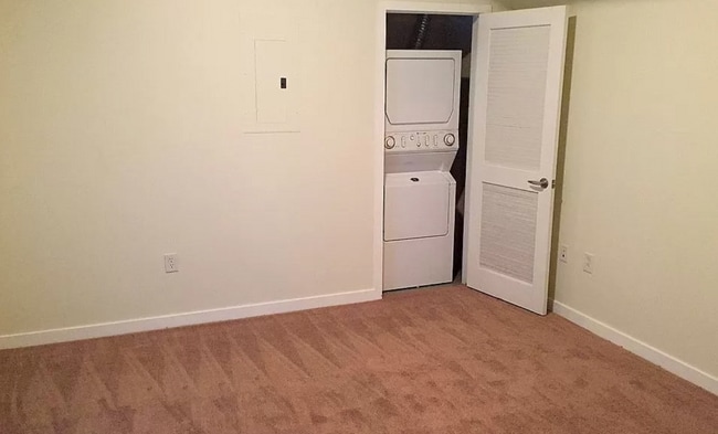 Building Photo - 7255 E Quincy Ave