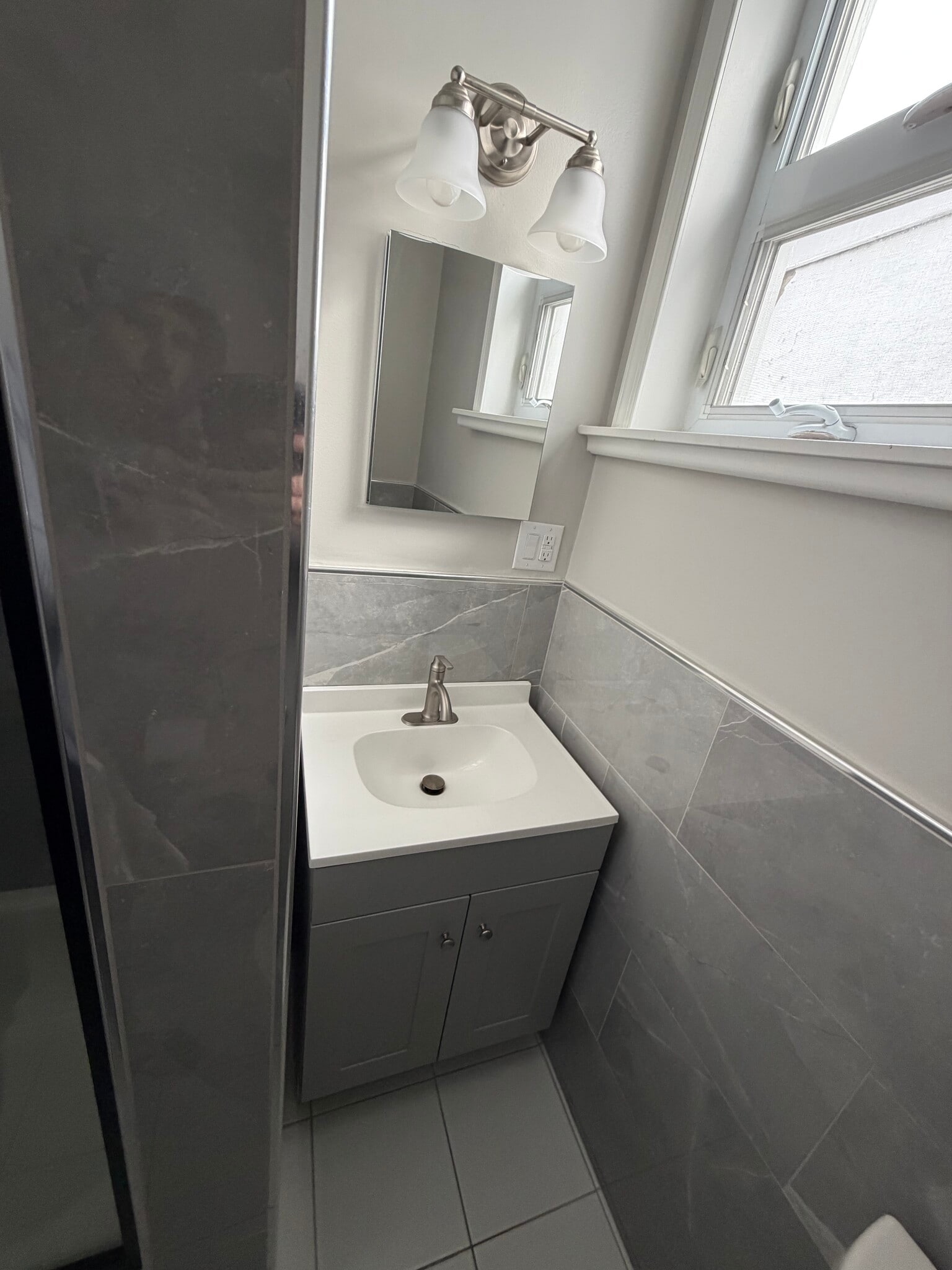 Building Photo - 109 Roseberry St