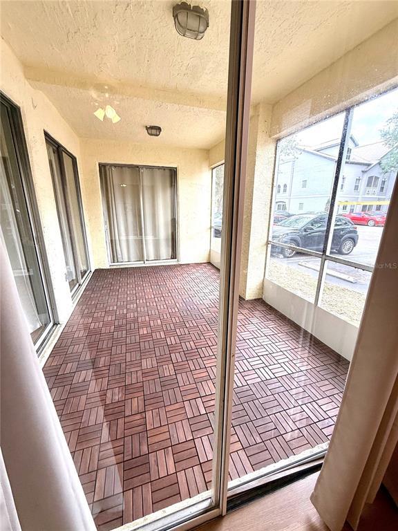 Building Photo - 5041 Sunridge Palms Dr