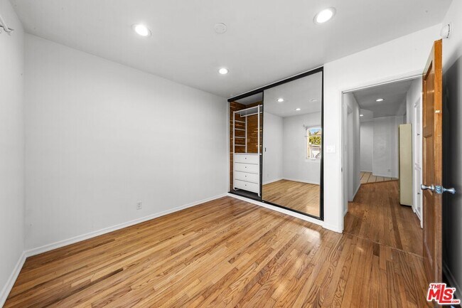 Building Photo - 2010 Virginia Ave