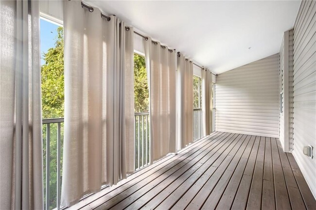 Building Photo - 16 Seagrape Cir