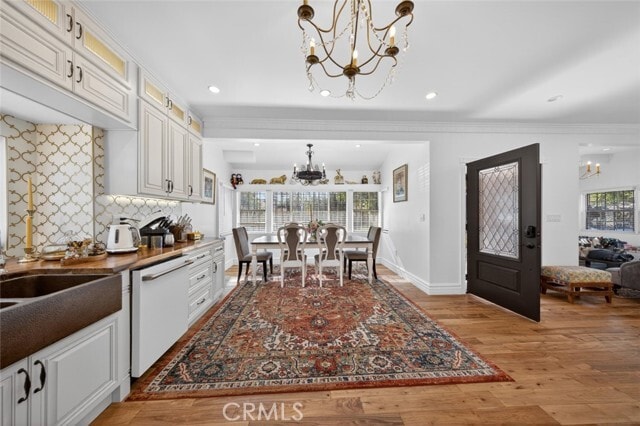 Building Photo - 327 Vine St