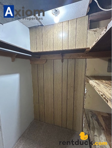 Building Photo - 1351 1/2 E Fremont-