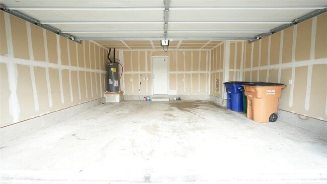 Building Photo - 5705 Knoll Pines Pass