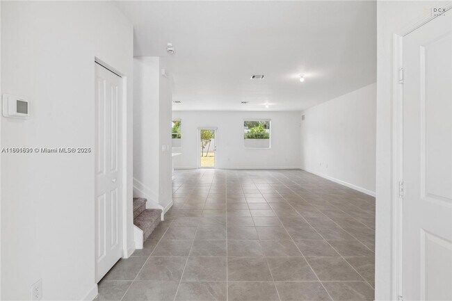 Building Photo - 14808 SW 163rd Terrace
