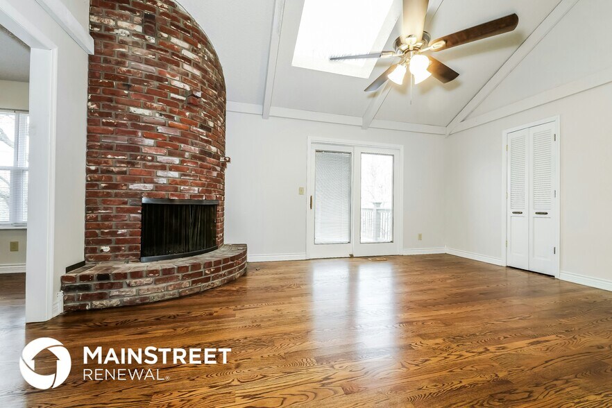 Building Photo - 7916 Bradshaw St