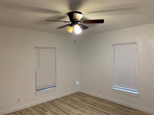 Building Photo - 1046 W Collins St