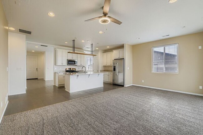 Building Photo - 9740 Aberdale Ct